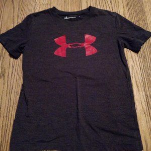 Under Armour t shirt